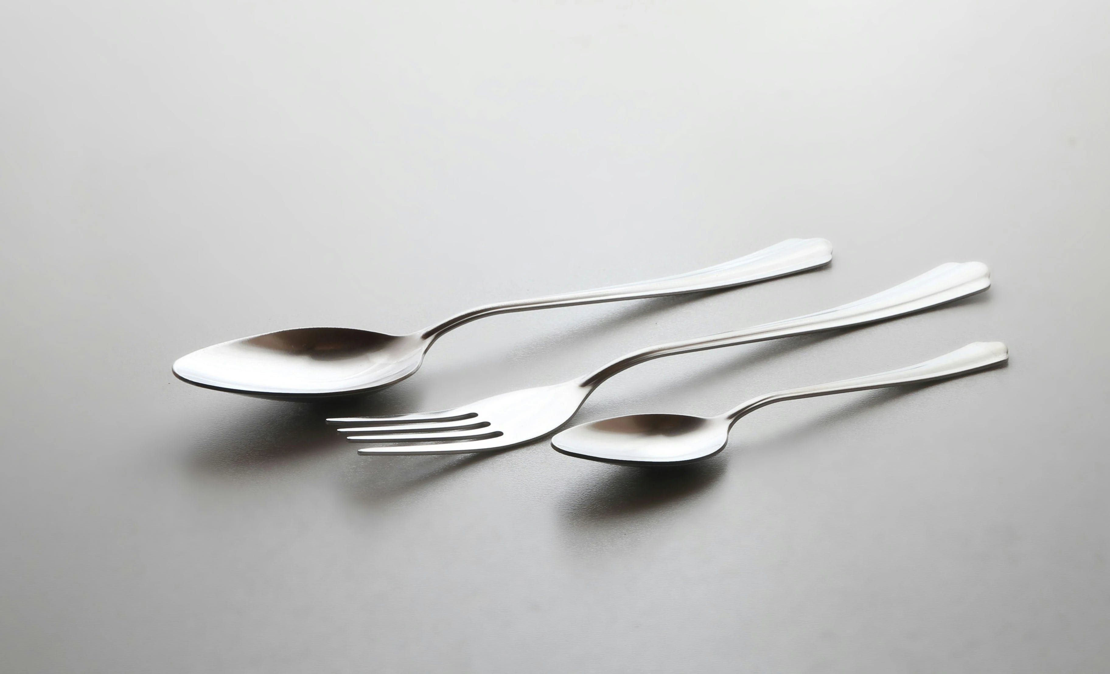 Flat ware