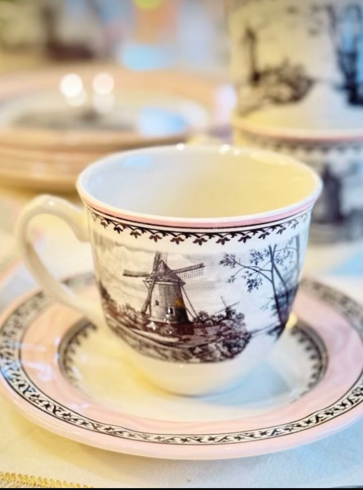 Windmill Whisper Tea Set (set of 20 )