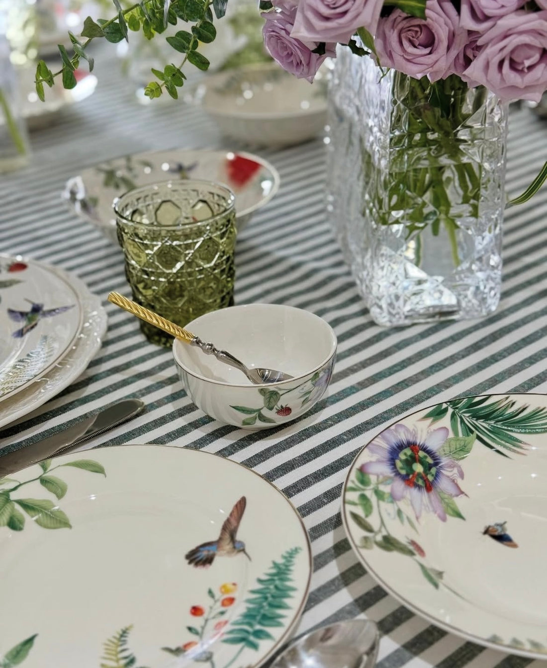 Tropical Paradise Dinner Set (23 pieces)