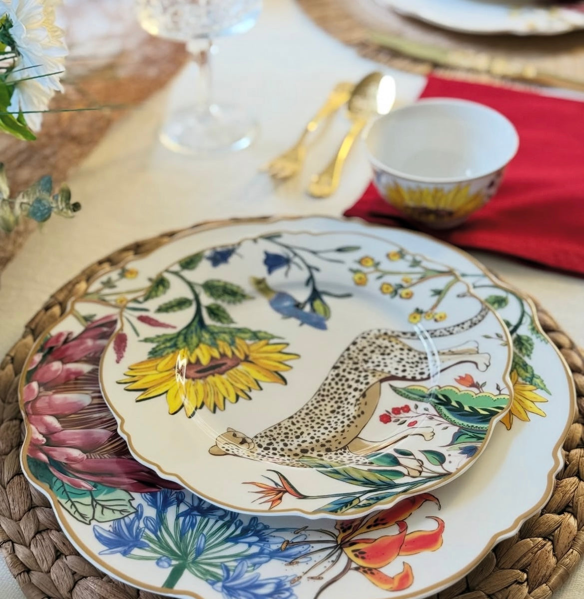 JENNA CLIFFORD DINNER SET